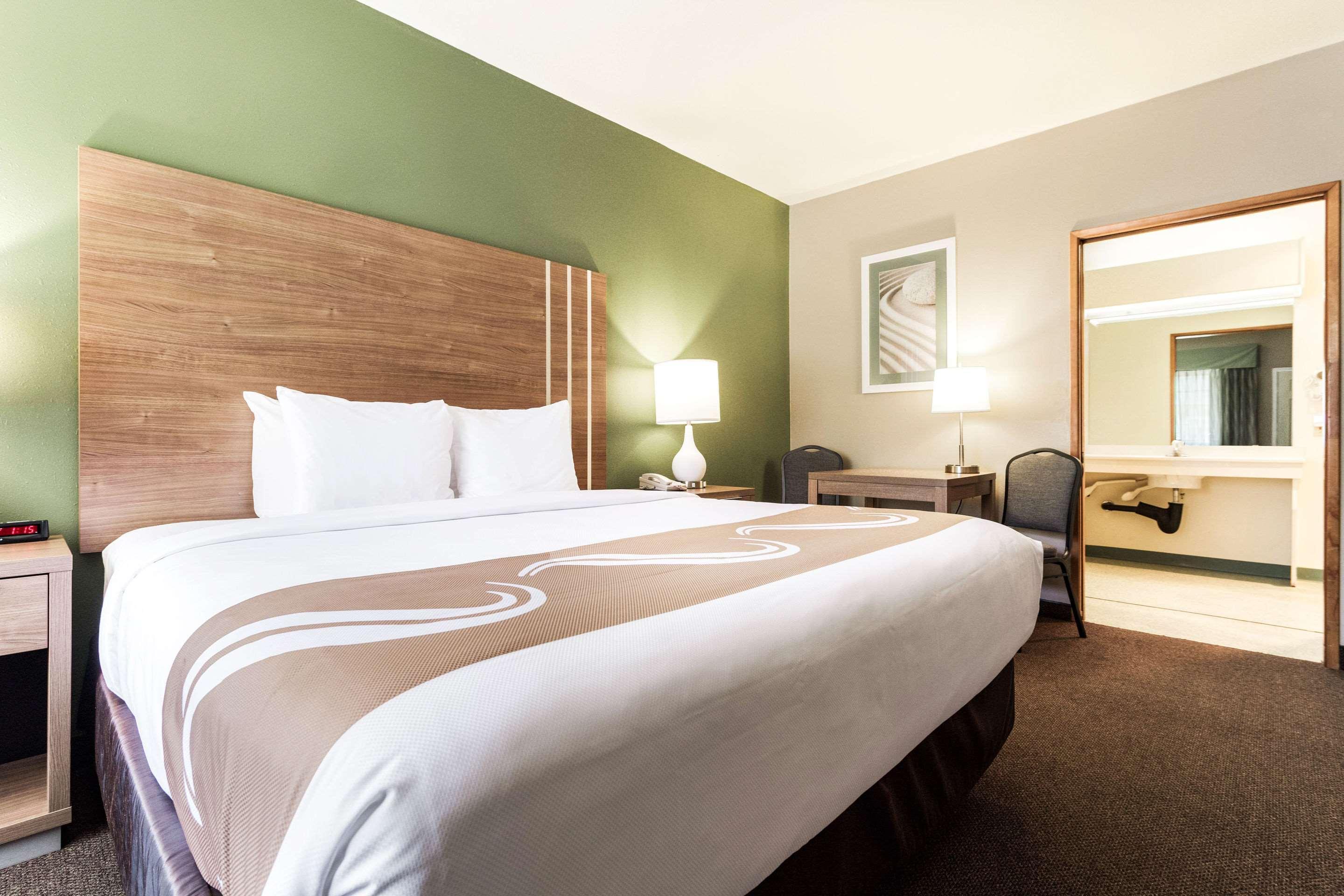Quality Inn & Suites Bainbridge Island Exterior foto